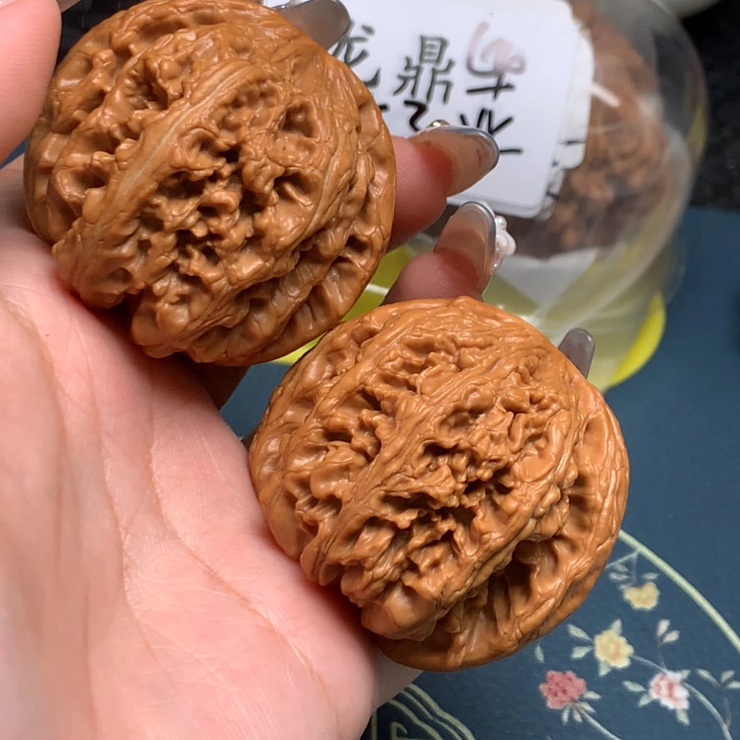 M***o文玩核桃把件46-20281-8