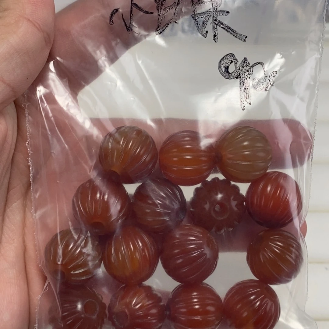 合金颈饰玛瑙/玉髓小***士