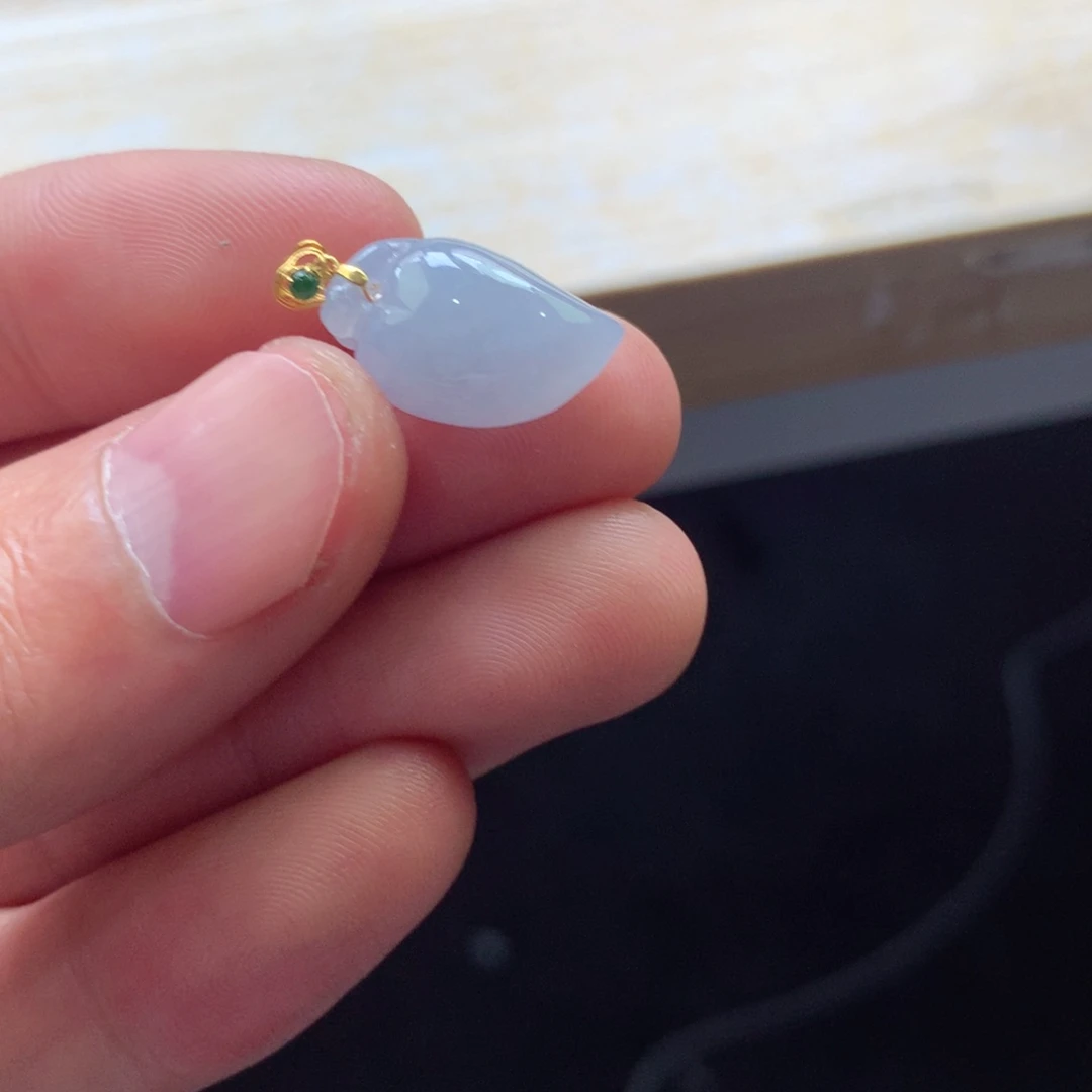 翡翠颈饰18K金镶嵌吊坠