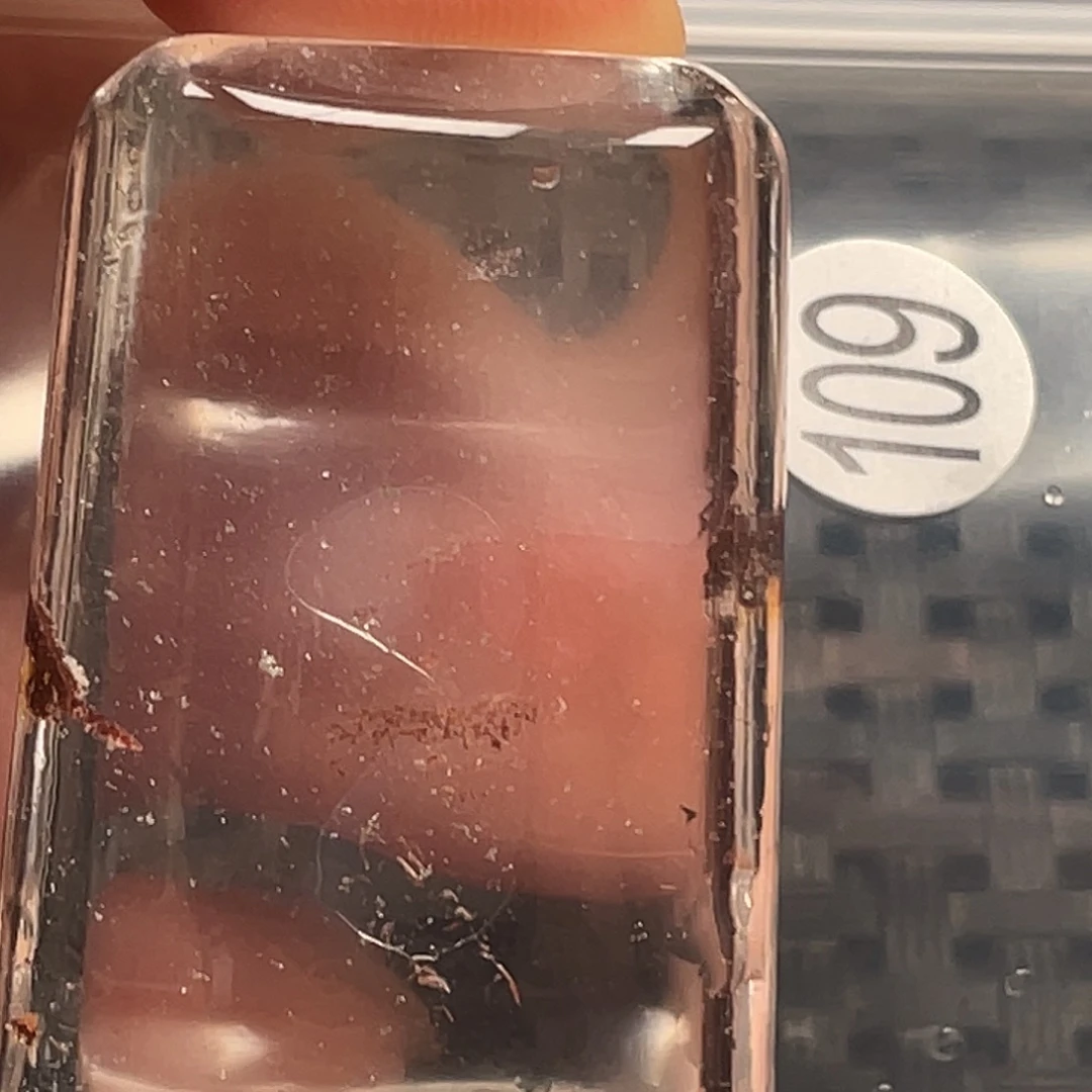二***哥吊坠(不含链)未镶嵌水晶