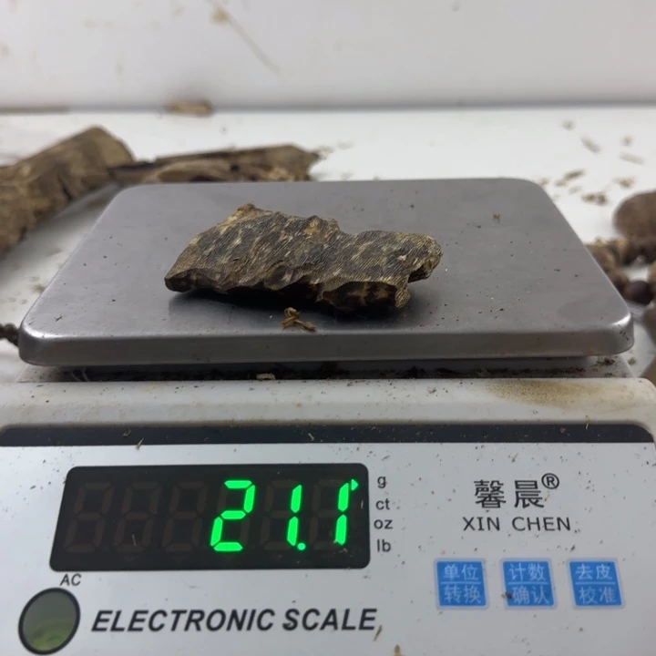 醉***古沉香沉香碎屑绿绮楠沉香21克