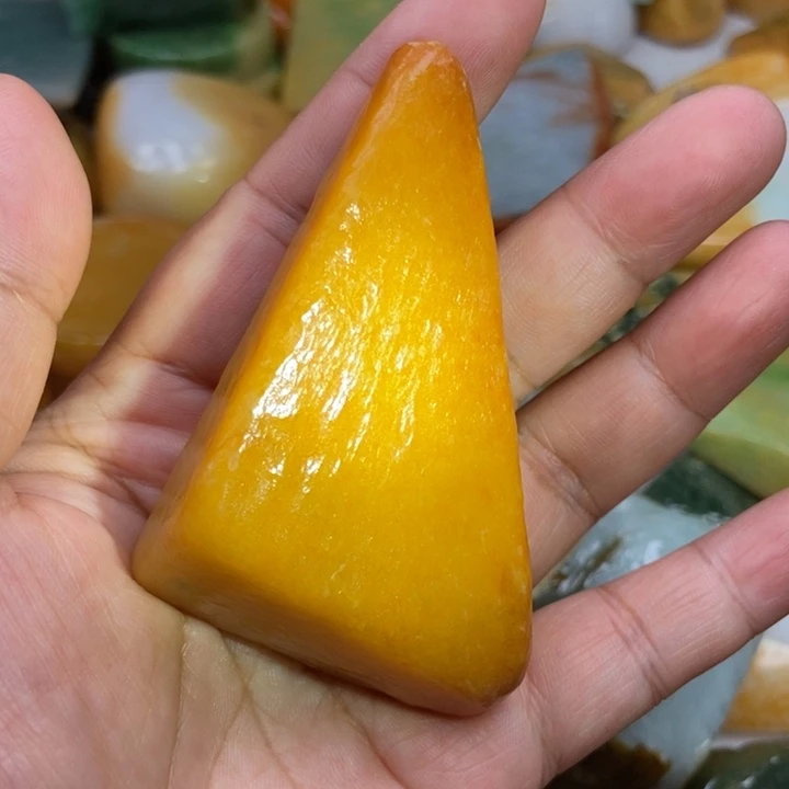 翡翠未镶嵌颈饰缅甸翡翠