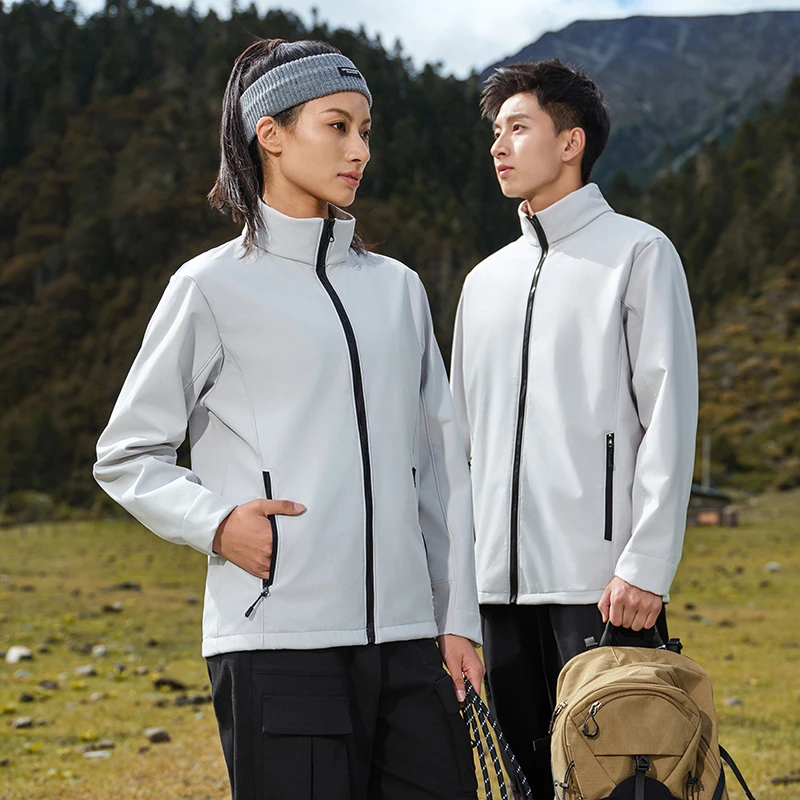 户外软壳衣男士专业防风运动夹克休闲外套女冲锋衣内胆上衣2407