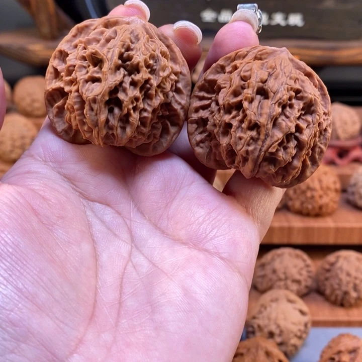 吊坠文玩核桃43蟠龙纹