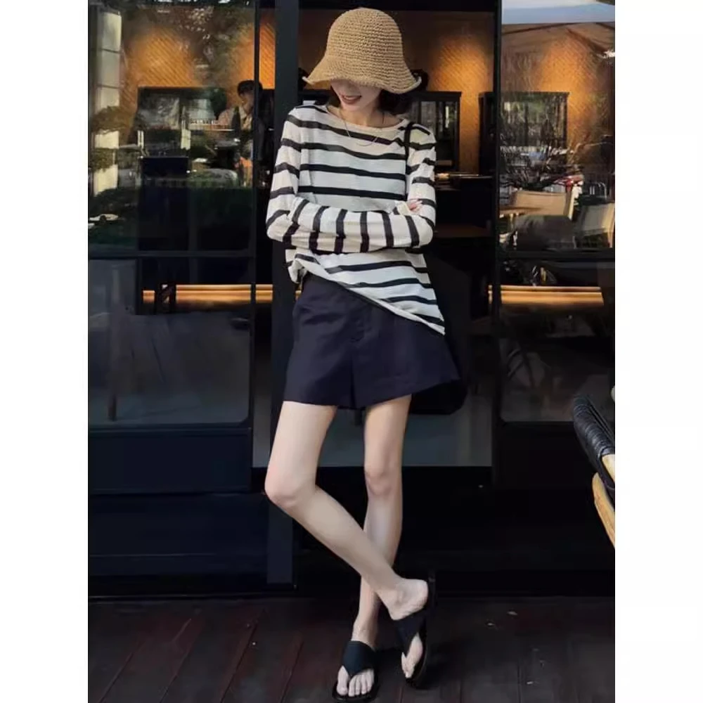 黑白条纹长袖防晒T恤女夏季新款慵懒风罩衫上衣黑色短裤套装