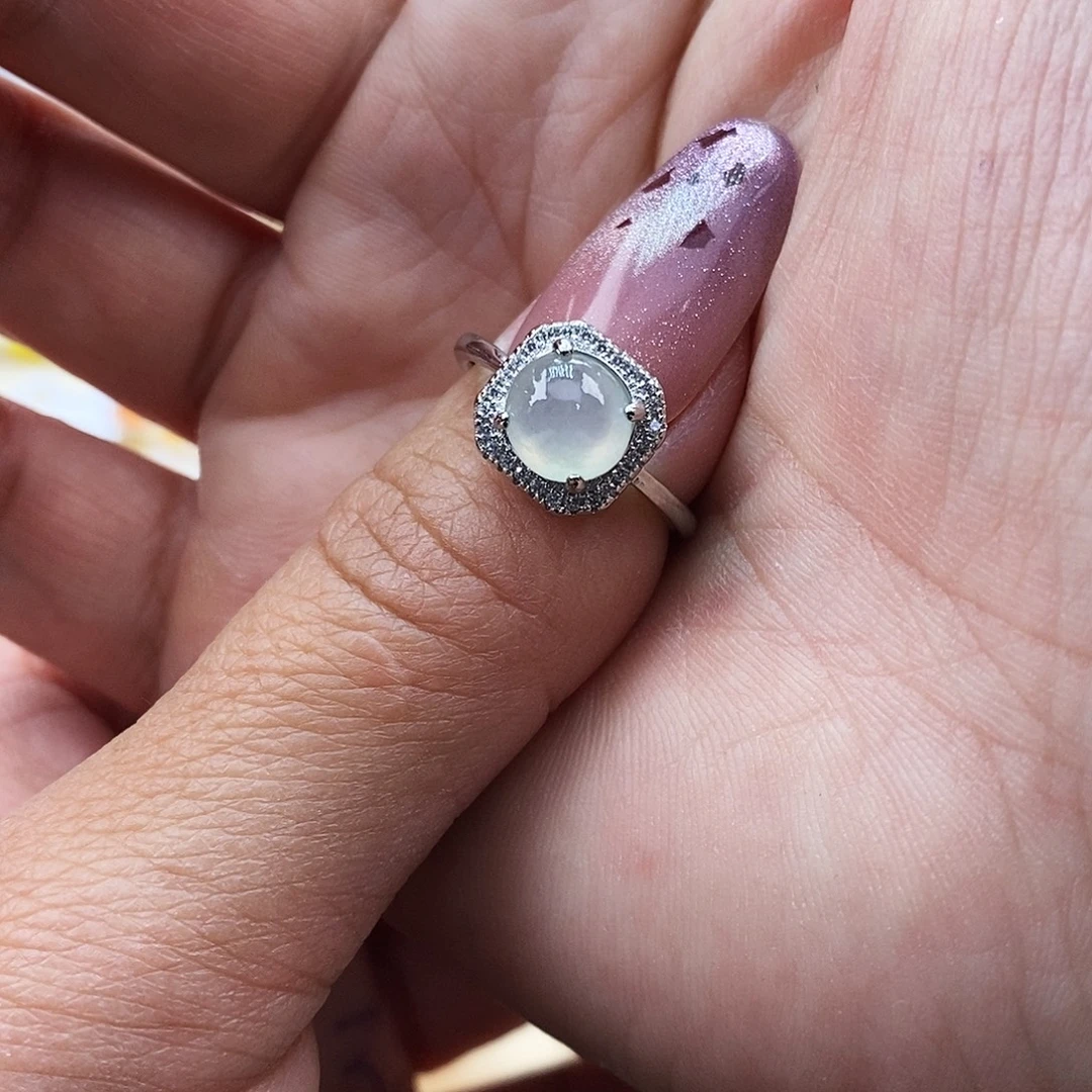 哩***哩翡翠未镶嵌戒指缅甸