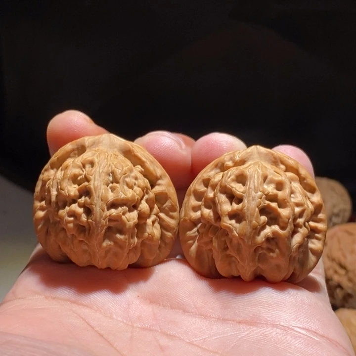 你****把件文玩核桃38尺红锦鲤