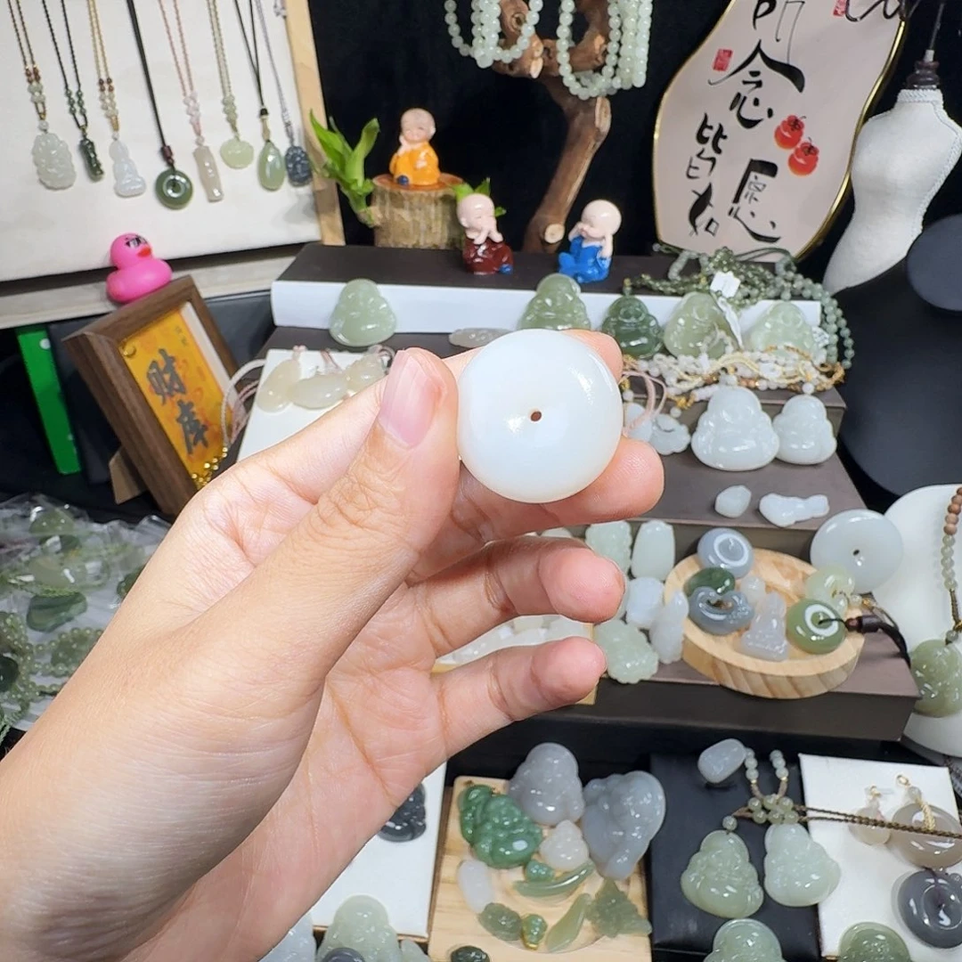 “***陌颈饰未镶嵌和田玉