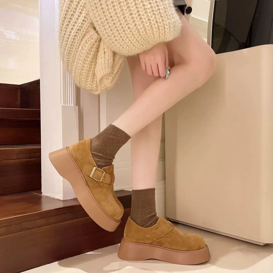 【运费险】真皮松糕厚底女2025秋新款百搭小个子增高休闲板鞋