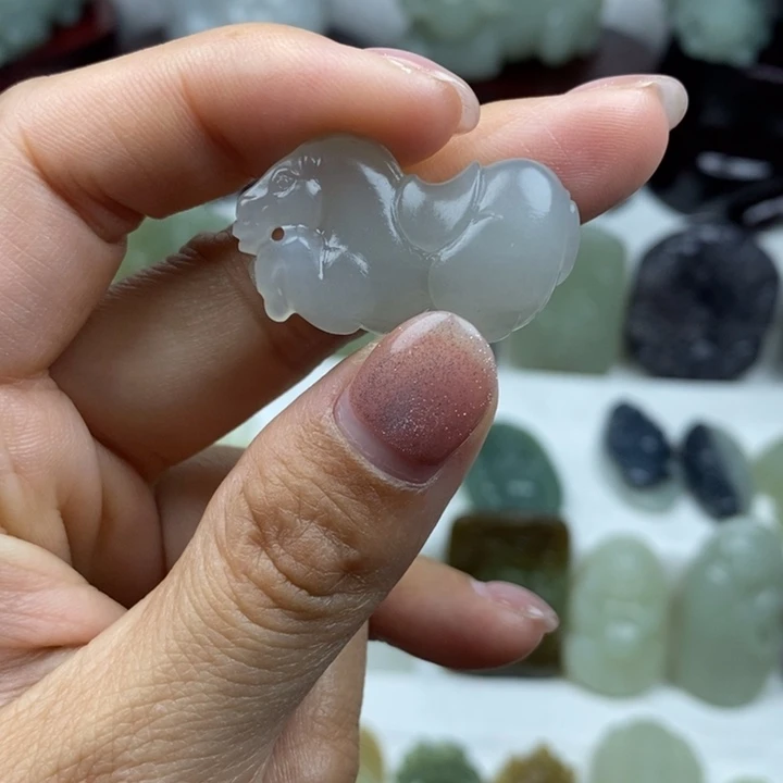 和田玉未镶嵌颈饰13