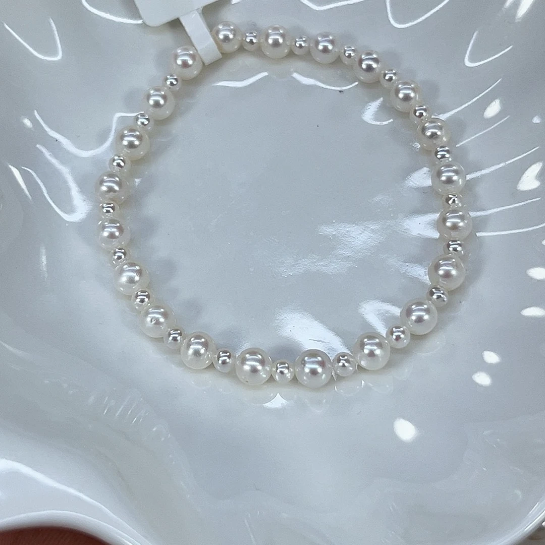 是****淡水珍珠颈饰未镶嵌