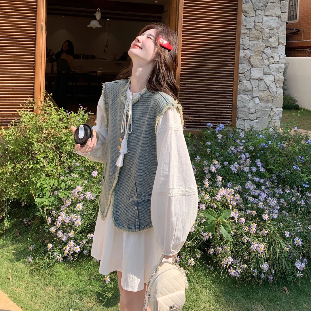 韩系穿搭可盐可甜减龄套装裙女春设计感毛边牛仔马甲连衣裙两件套