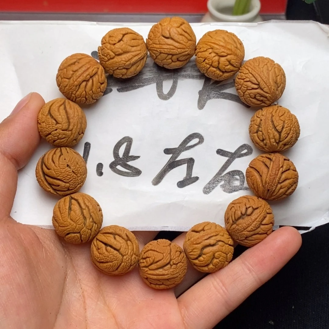 桃核吊坠秦岭龙纹桃核