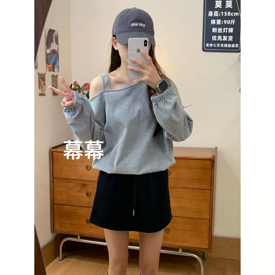 十三行2025秋装新款斜领露肩吊带上衣女小众别致宽松显瘦长袖105