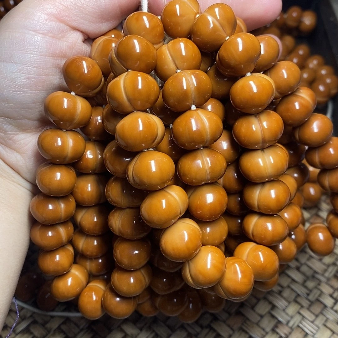 猴头核桃吊坠次全品大柯基屁桃手持