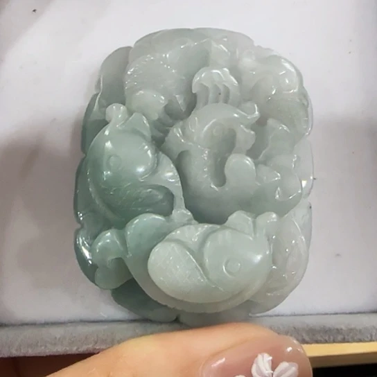 颈饰未镶嵌和田玉（糖玉）