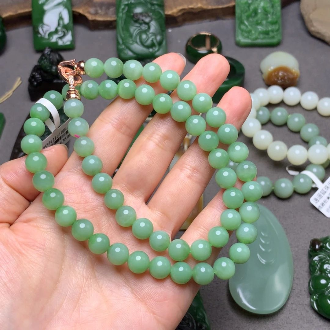 和田玉未镶嵌颈饰项链