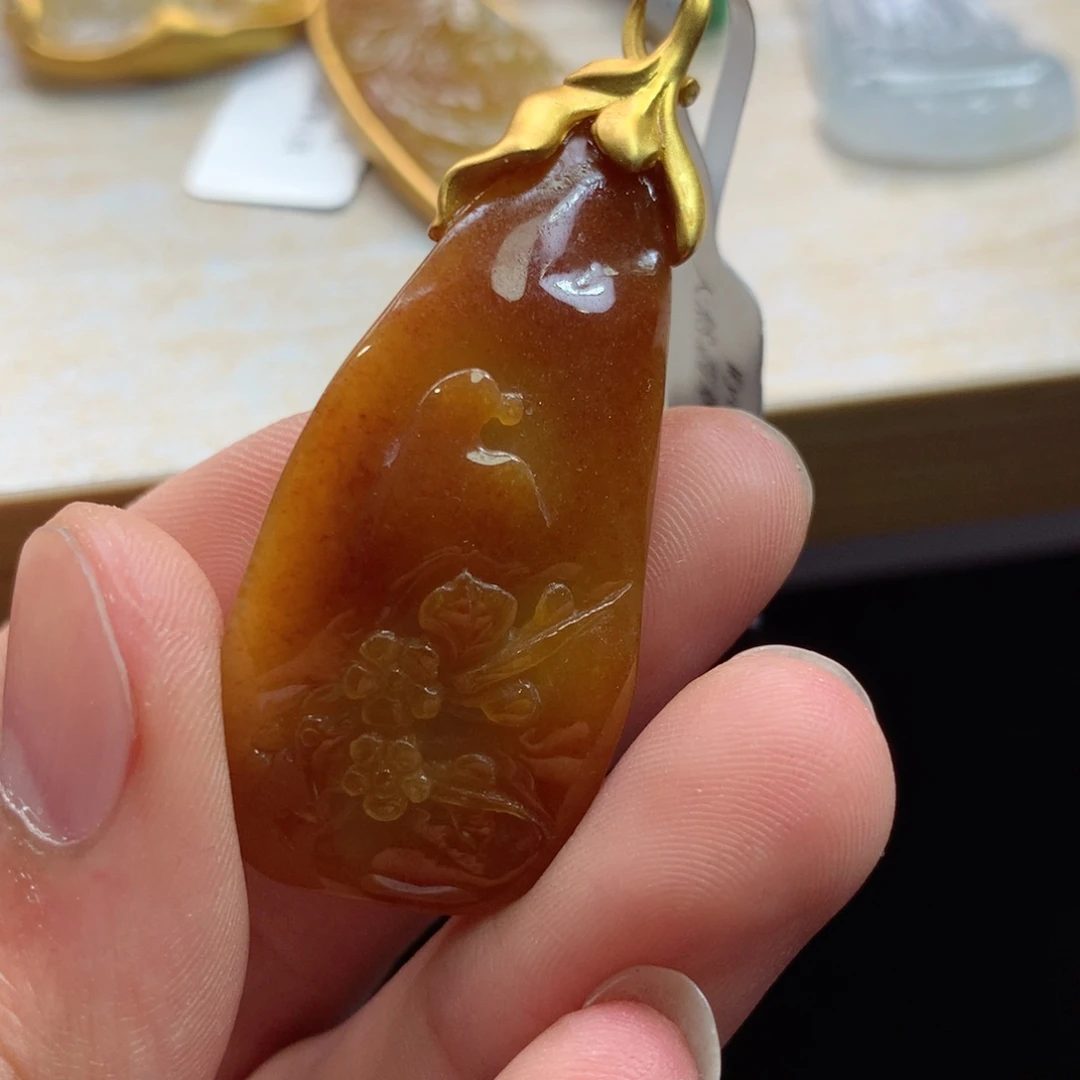 颈饰银S925镶嵌翡翠吊坠