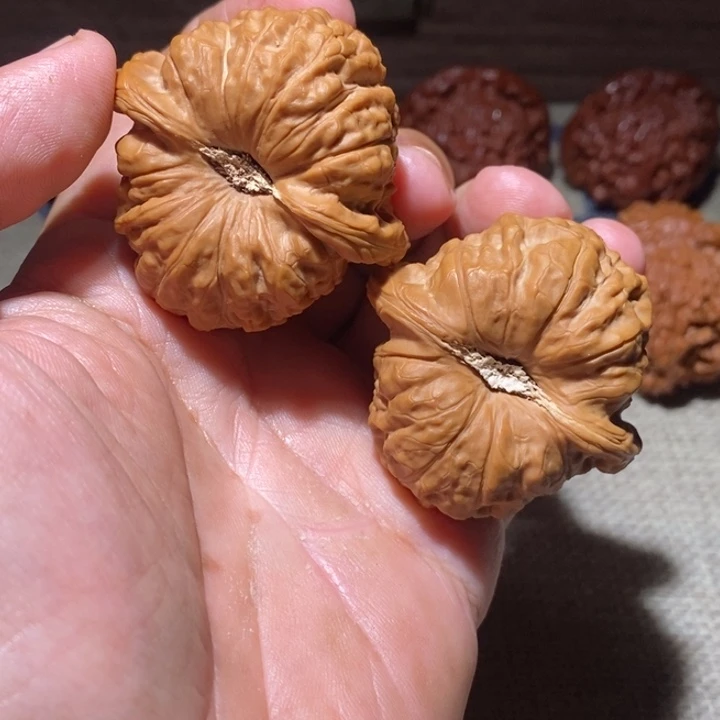 北***南把件文玩核桃核桃