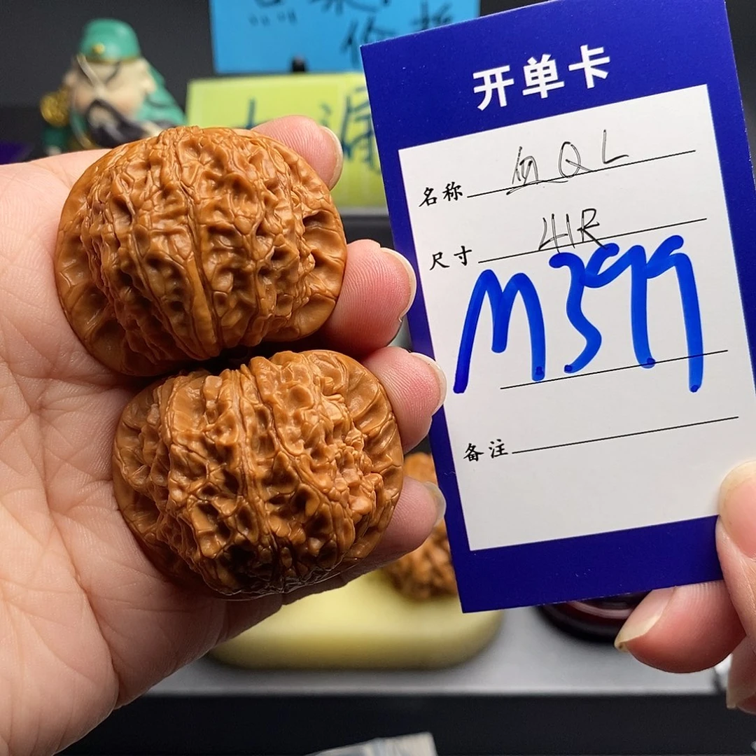 文玩核桃把件血麒麟41
