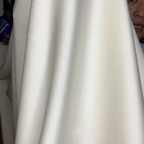 苏***儿无纺布五十公分布料