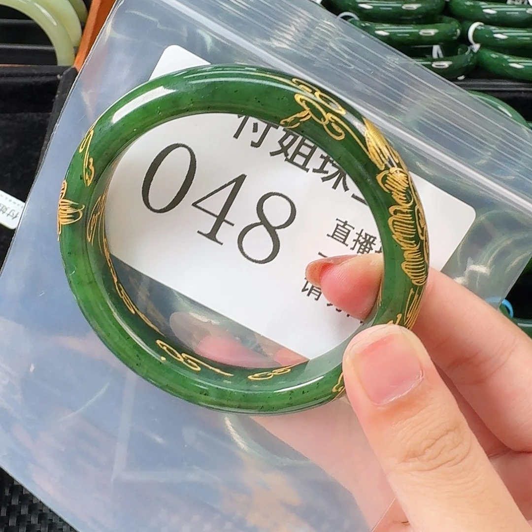 和田玉未镶嵌颈饰手镯63 048