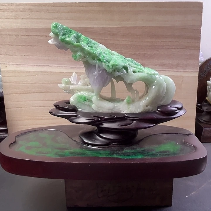 翡翠未镶嵌摆件翡翠