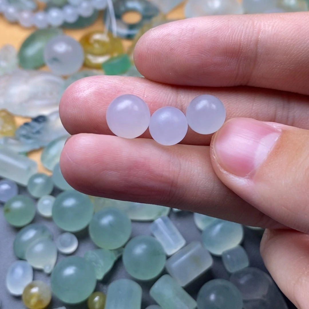 定制翡翠未镶嵌珠子