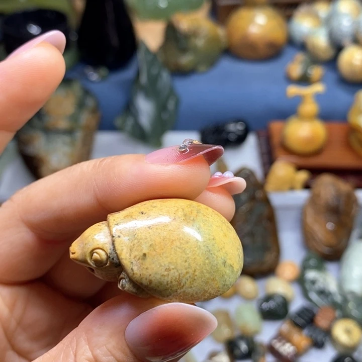 岫岩河磨玉（透闪石质玉）未镶嵌挂件