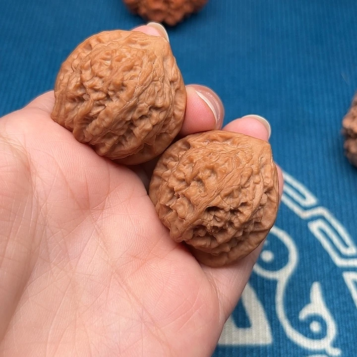 35全品寿桃 文玩核桃
