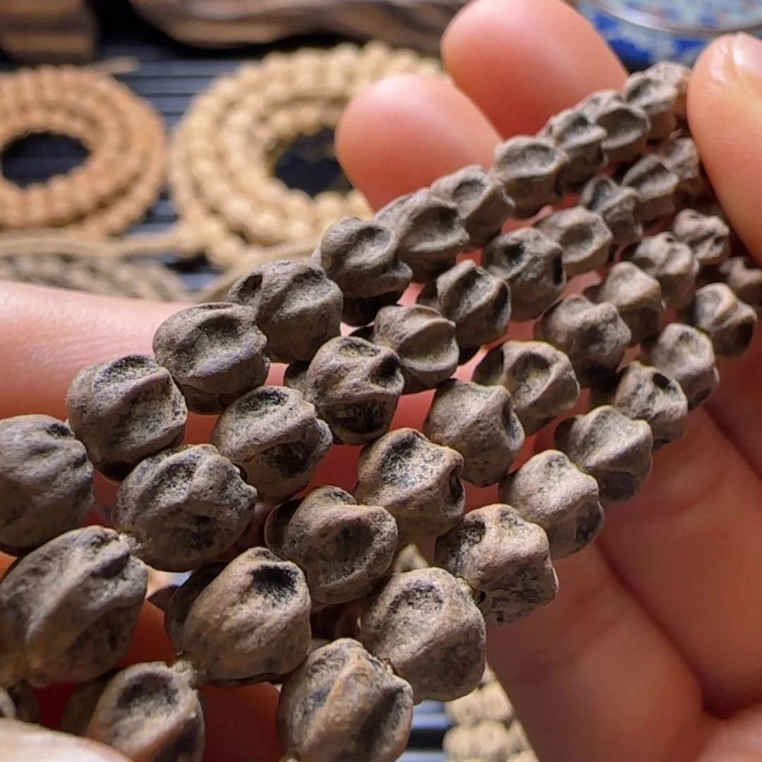 【闪购商品】吊坠柏香籽/百香籽刻**习