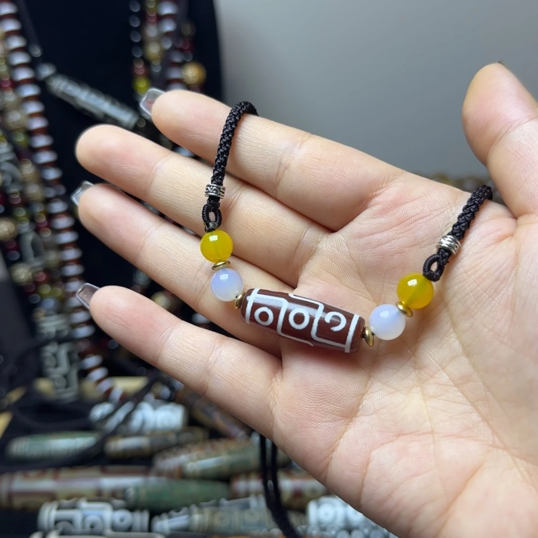 玛瑙/玉髓合金颈饰