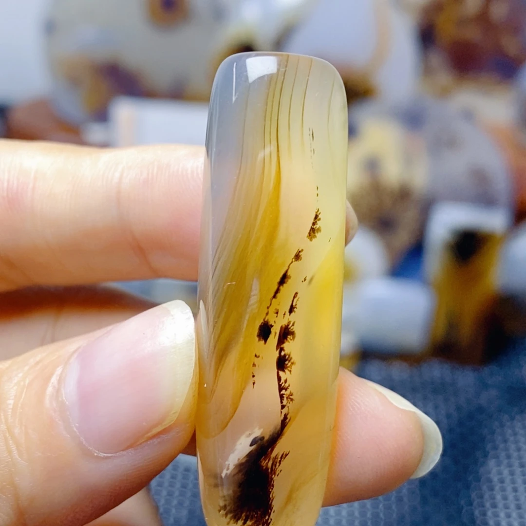 玛瑙/玉髓未镶嵌珠宝奇石