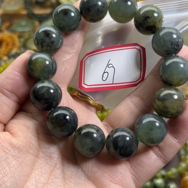 蛇纹石玉未镶嵌手链