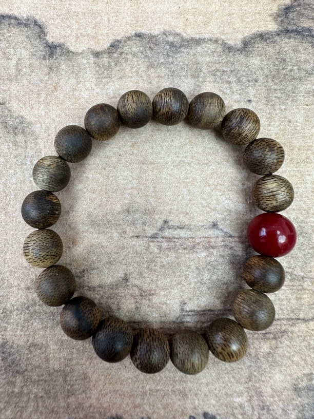 海南沉香0.8虫漏黑油格单圈手串多样性发一