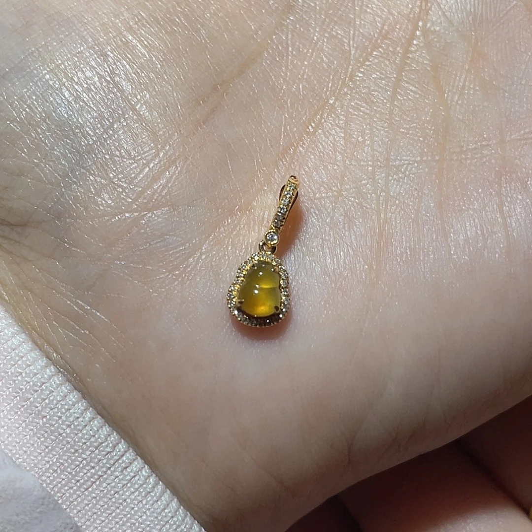 吊坠(不含链)18K金镶嵌翡翠