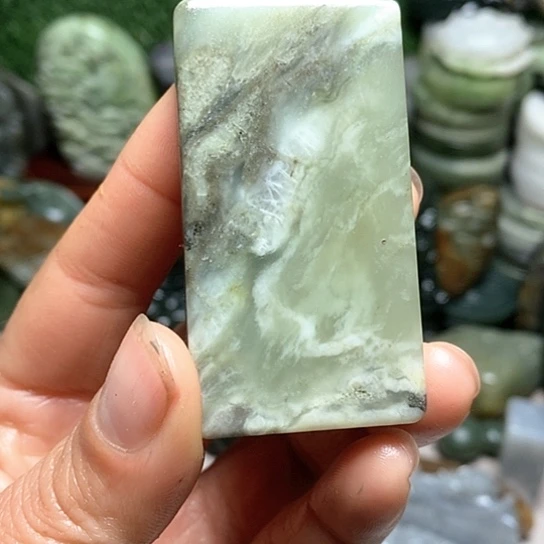 未镶嵌和田玉（糖玉）珠宝半成品