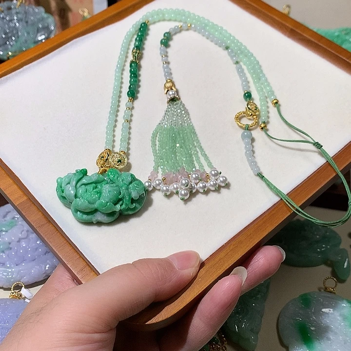 颈饰未镶嵌翡翠翡翠吊坠