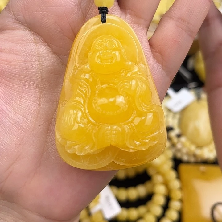 琥珀未镶嵌颈饰琥珀