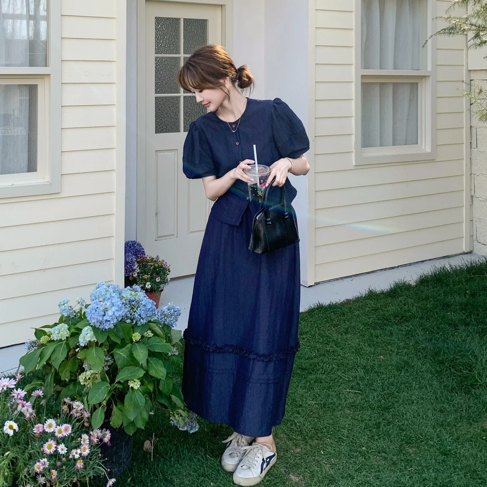 深蓝色设计感泡泡袖衬衫套装裙女2025夏季木耳边拼接半身裙两件套