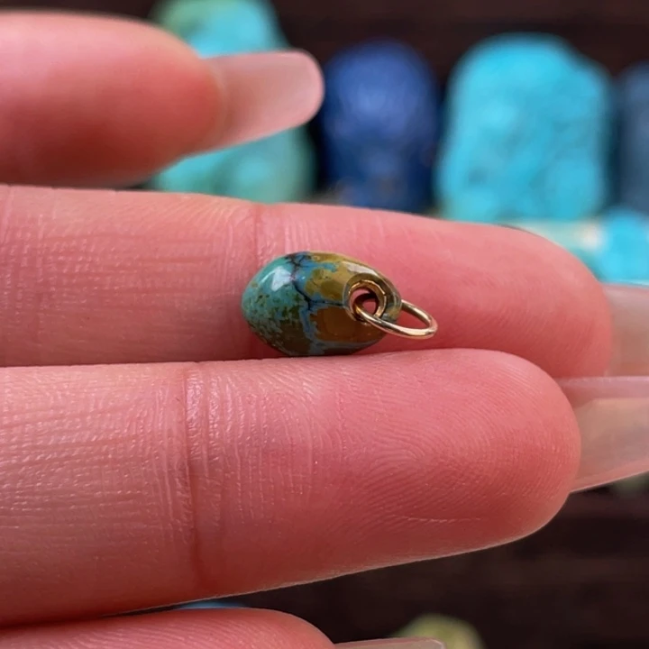 绿松石18K金镶嵌原矿