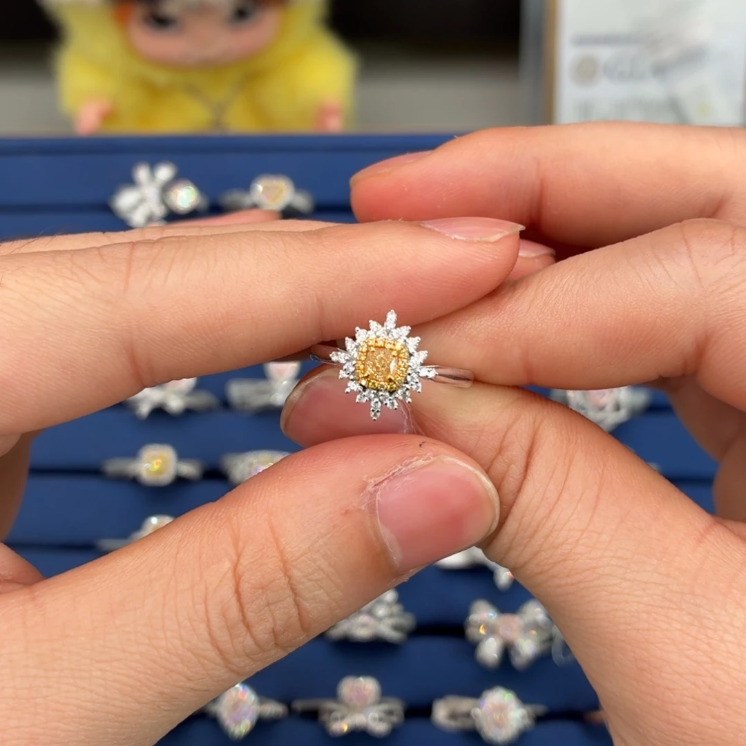 戒指/指环18K金镶嵌钻石黄钻戒指