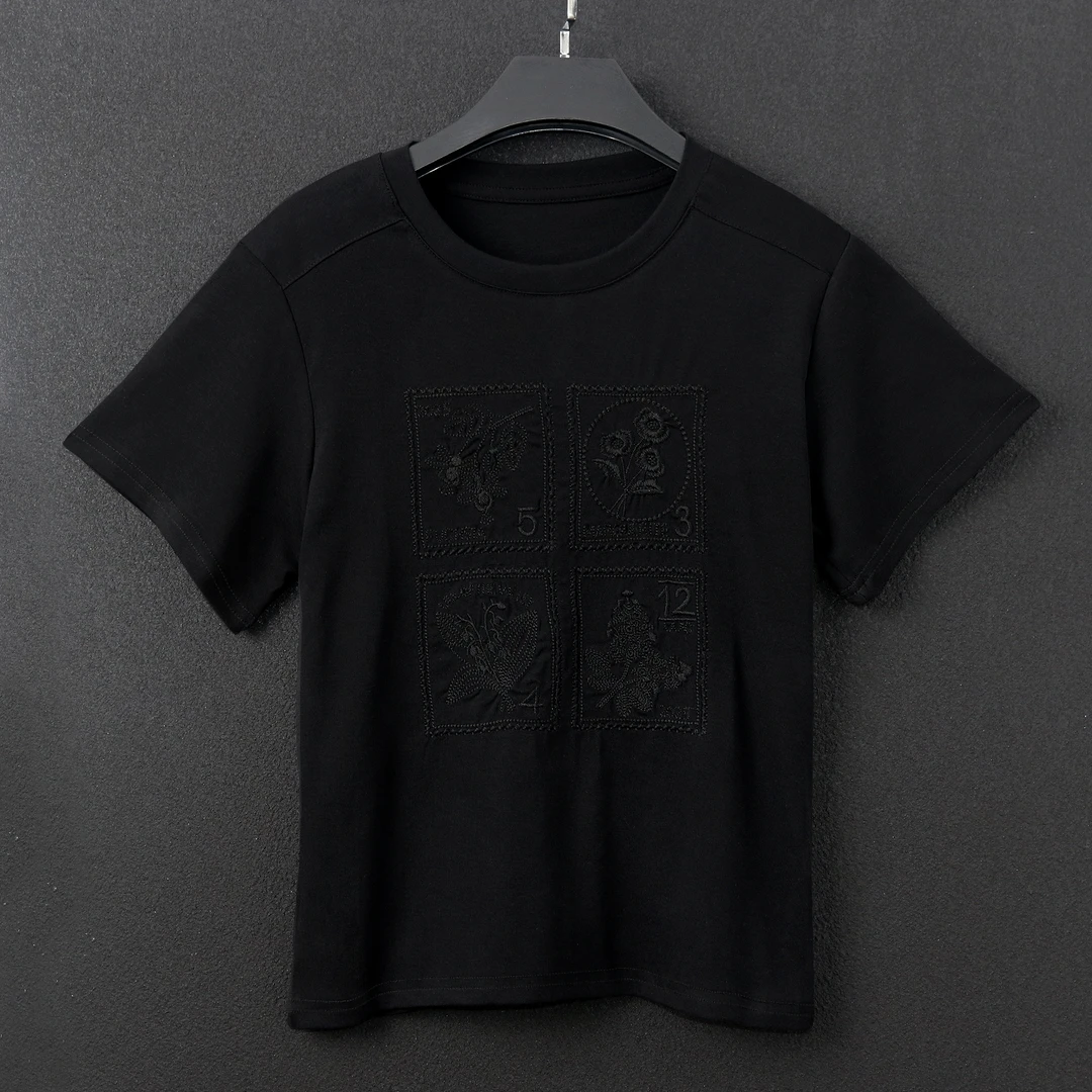 2025夏季简约休闲时尚圆领显瘦上衣新款洋气刺绣设计感短袖T恤女