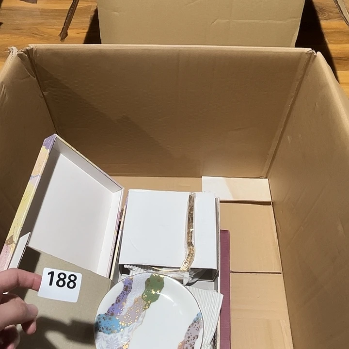 瓷片呀工艺品摆件瓷器摆件正能量