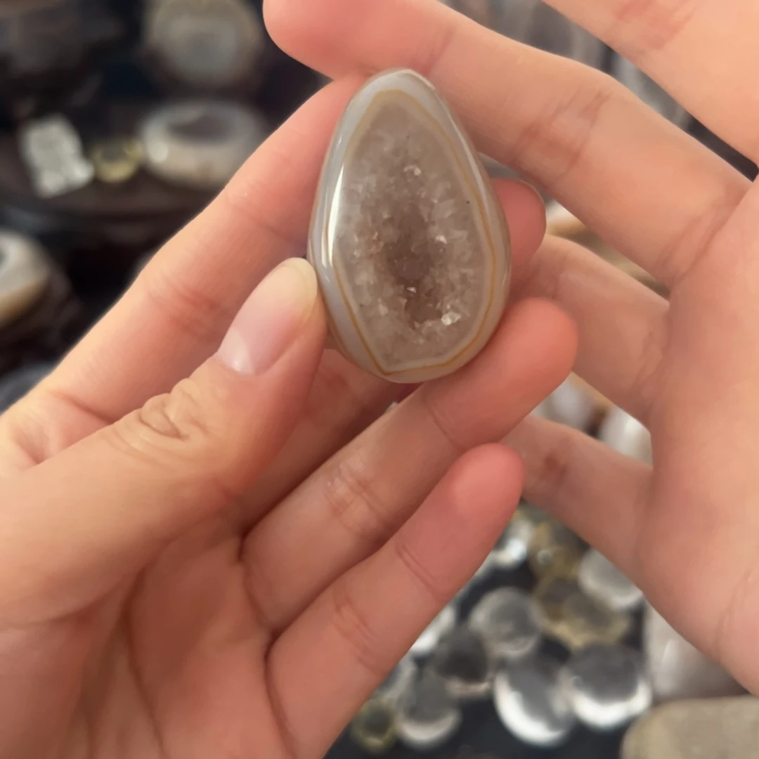 玛瑙/玉髓未镶嵌珠宝半成品