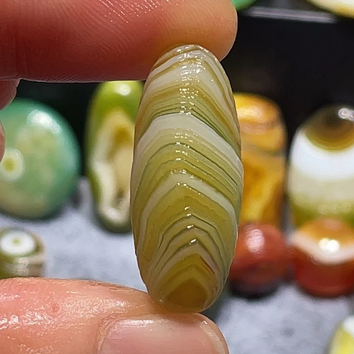 玛瑙/玉髓未镶嵌珠宝奇石