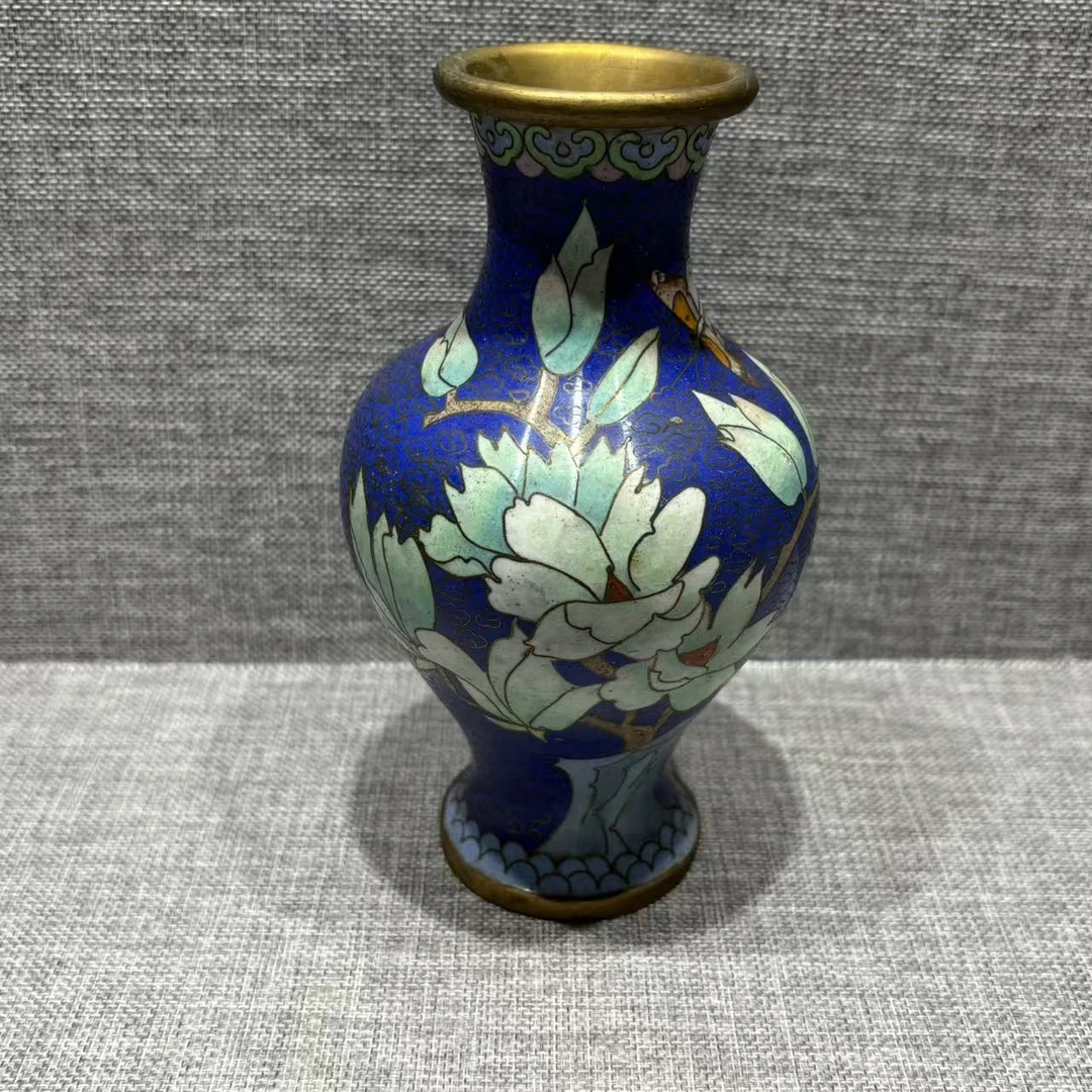 lot8818 567景泰蓝（铜胎掐丝珐琅）小花瓶/云南典藏