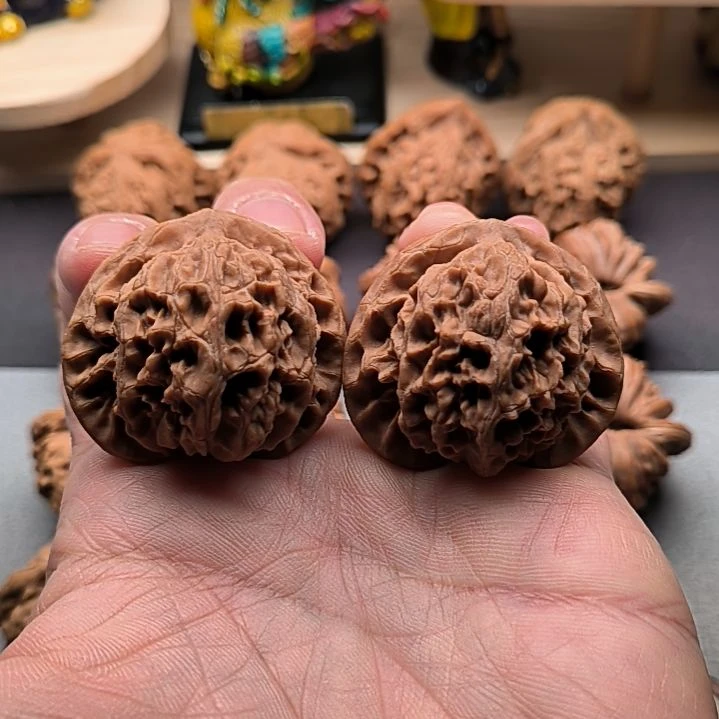 核桃不打药老款宫灯41尺