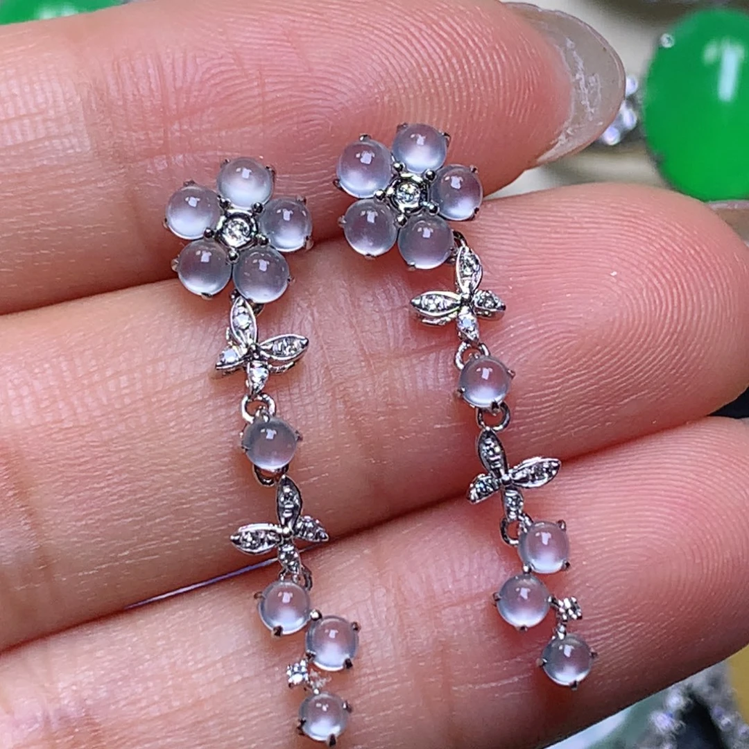 18K金镶嵌翡翠耳饰