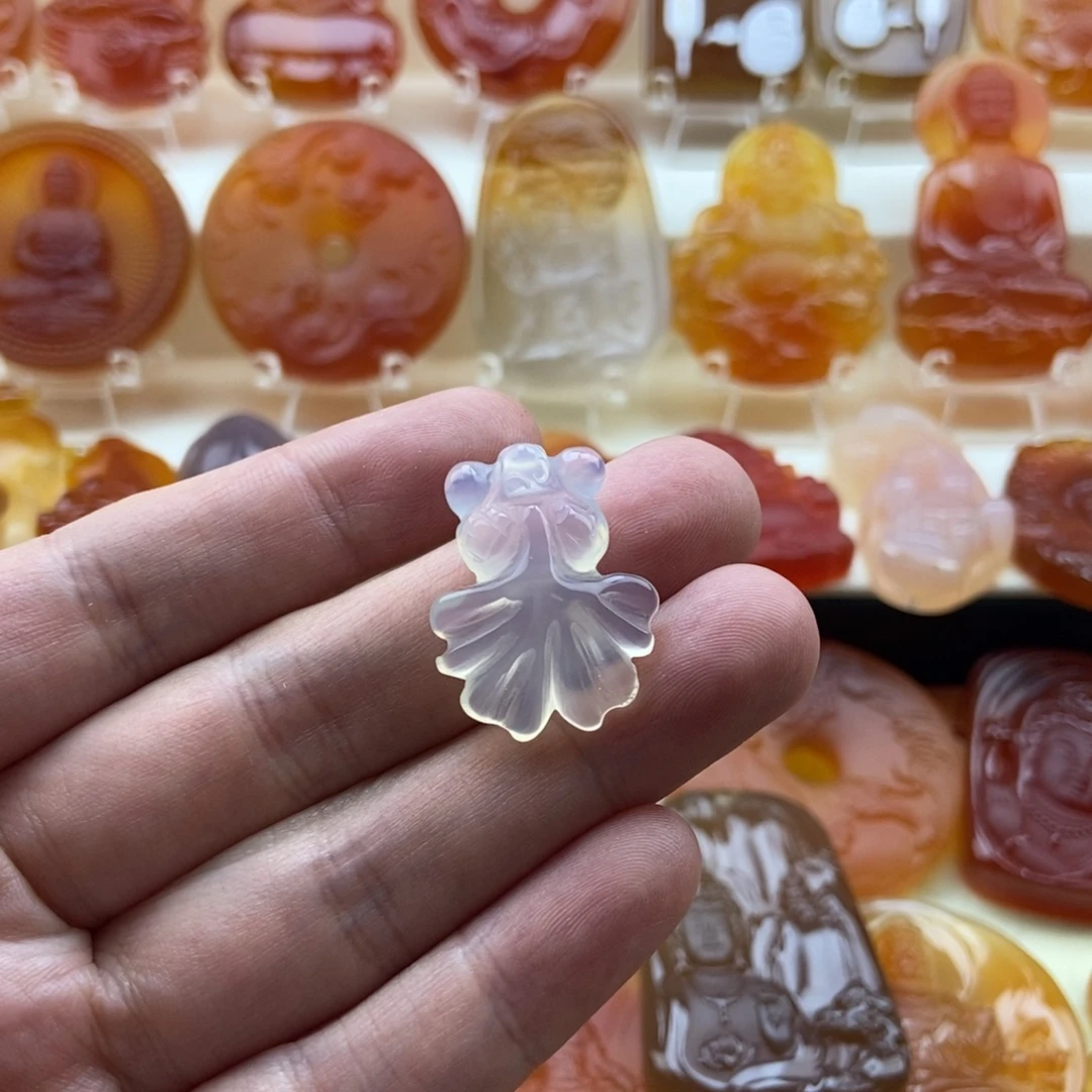 玛瑙/玉髓未镶嵌颈饰